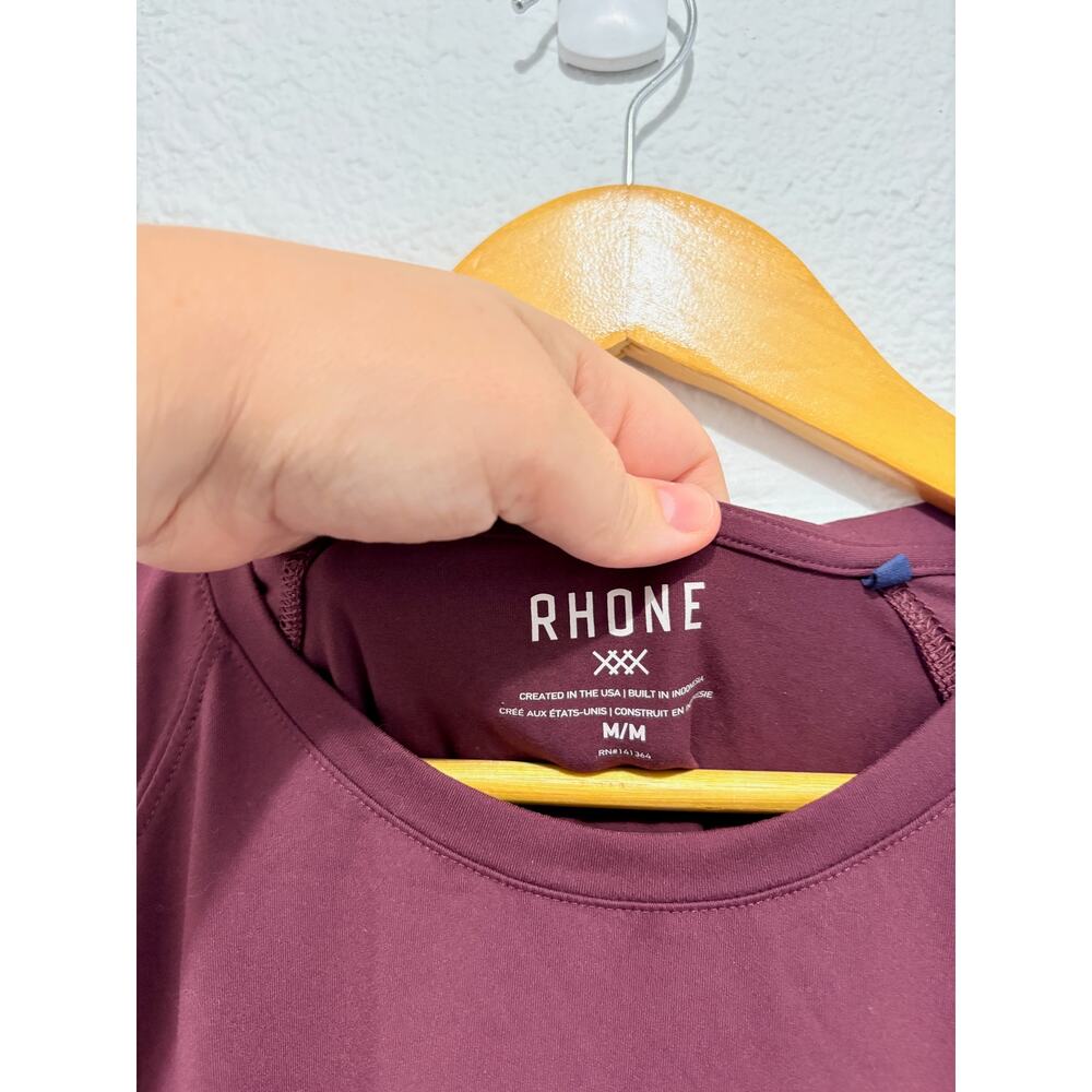 Rhone Reign T-Shirt Athletic Golfing Shirt Outdoors Gorpcore - Picture 3 of 4